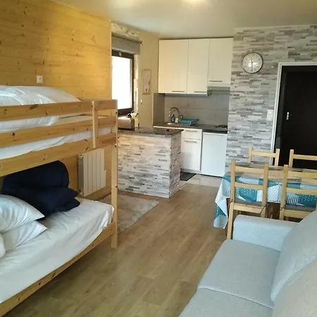 Chitelet 102, Proche Pistes
